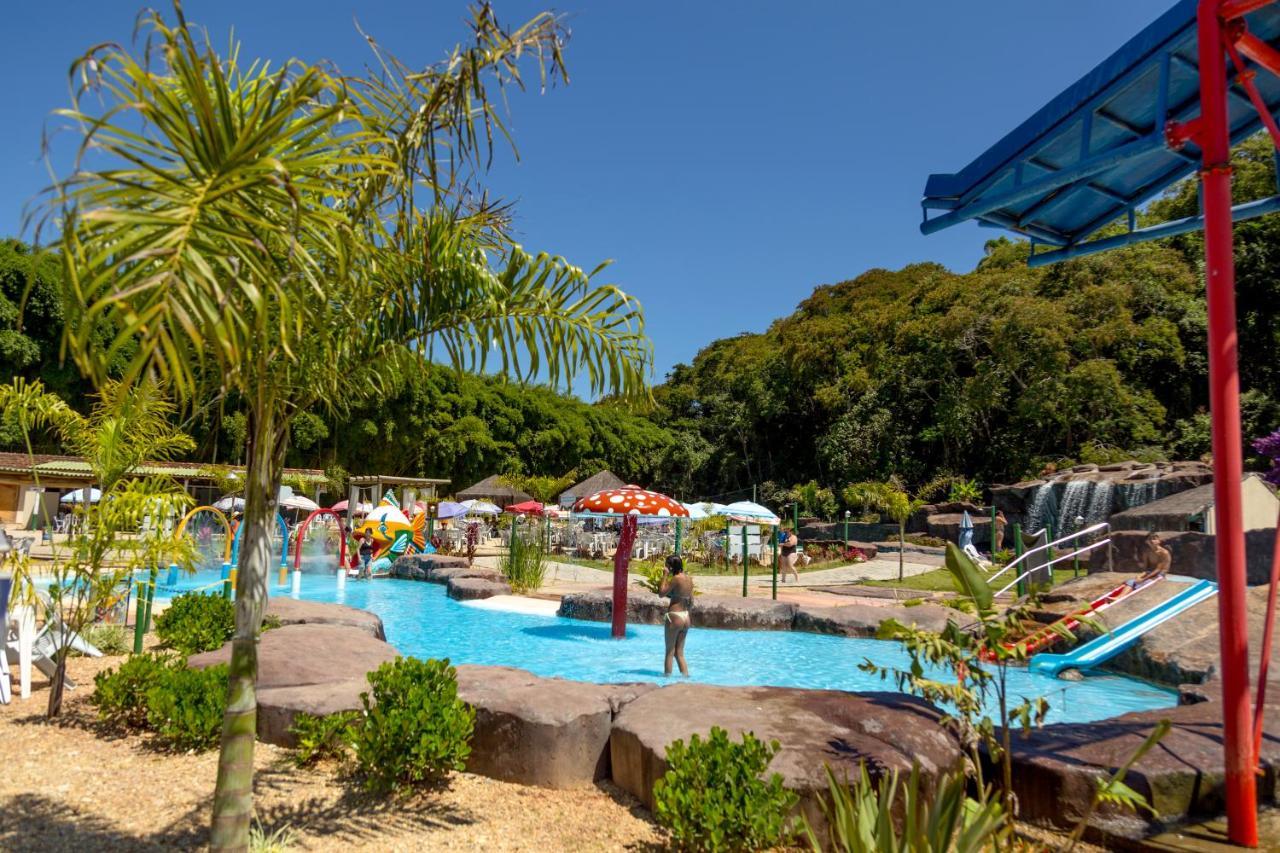 Chales Praia De Minas * Sao Lourenco (Minas Gerais)